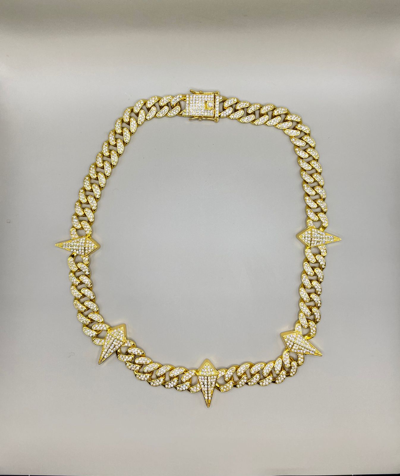 COLLAR DIAMANTE CON BRILLANTES