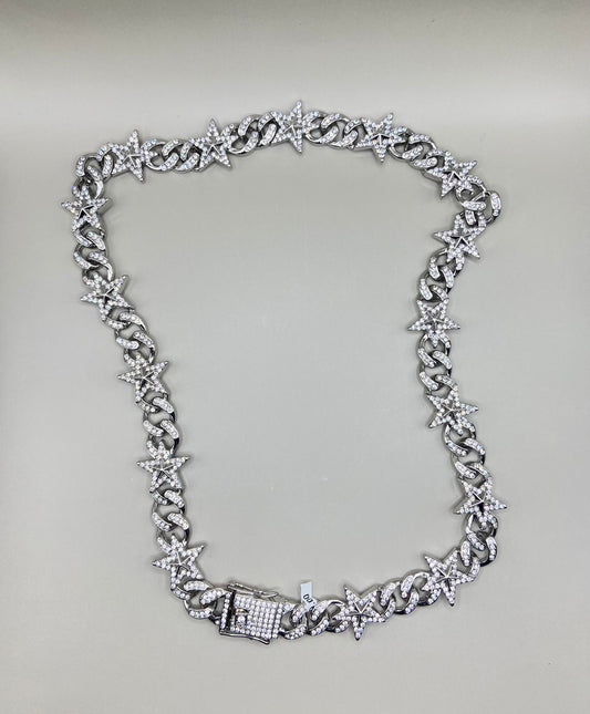 COLLAR ESTRELLA CON BRILLANTES